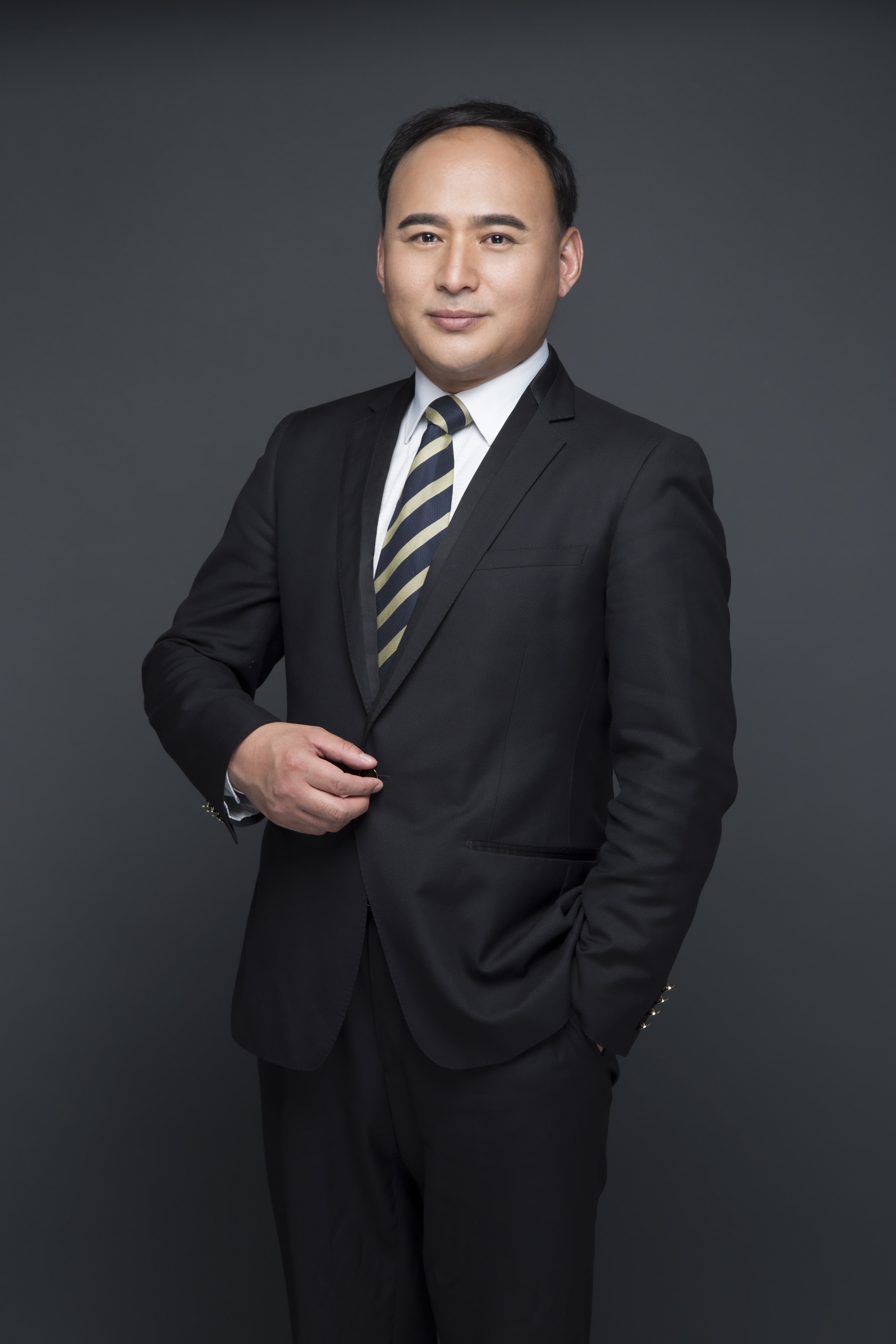 郑春 UI/UX设计总监
